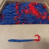 Curly Tail Worms Electricblue /RedTail 100 Stuks -Aanbevolen Winkels Voor Visuitrusting curlytail red tail